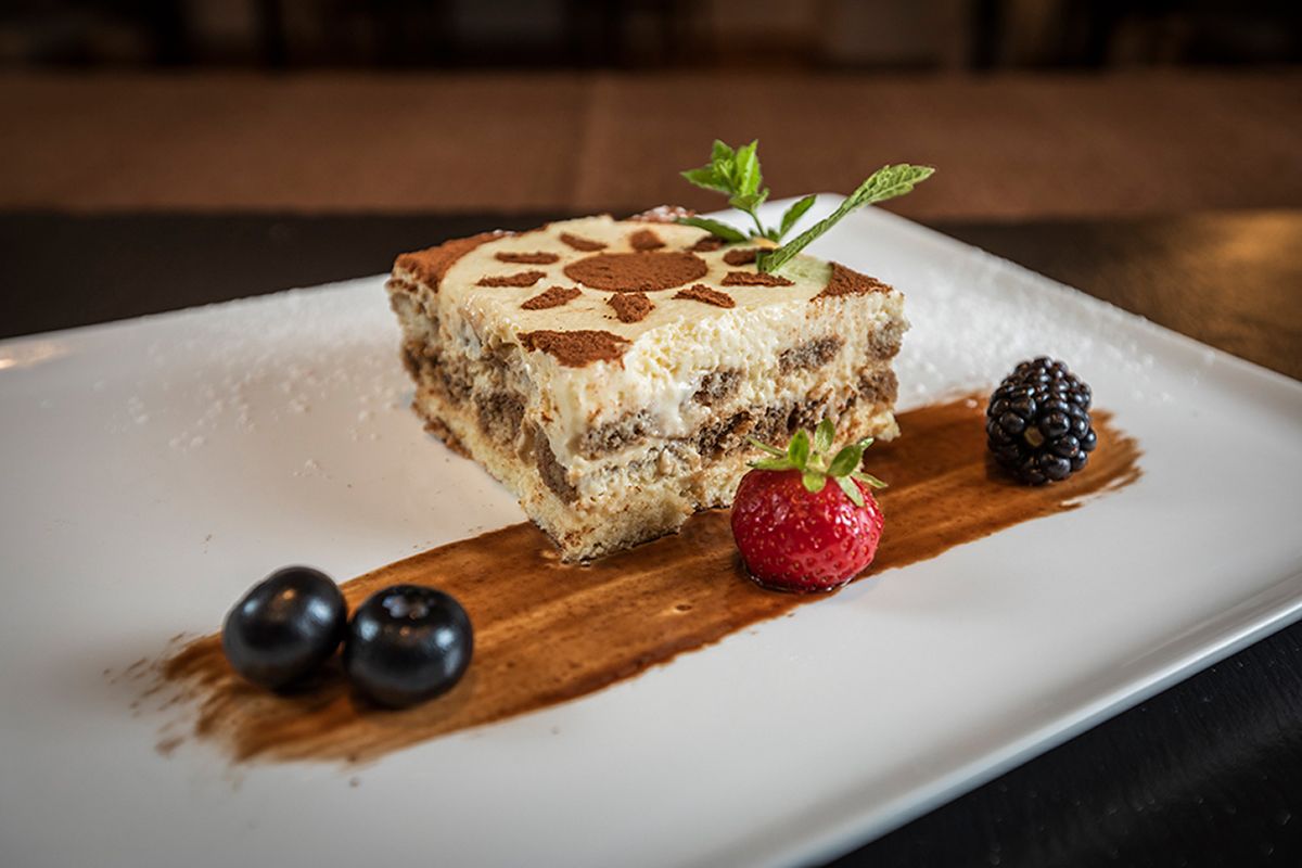Pizzeria-Nudelini-Mondsee-Tiramisu