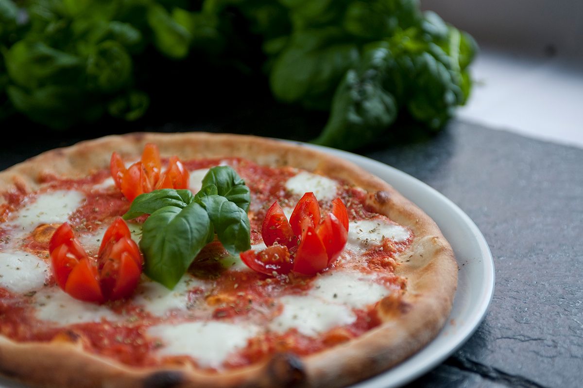 Pizzeria-Nudelini-Mondsee-Pizza-Classica