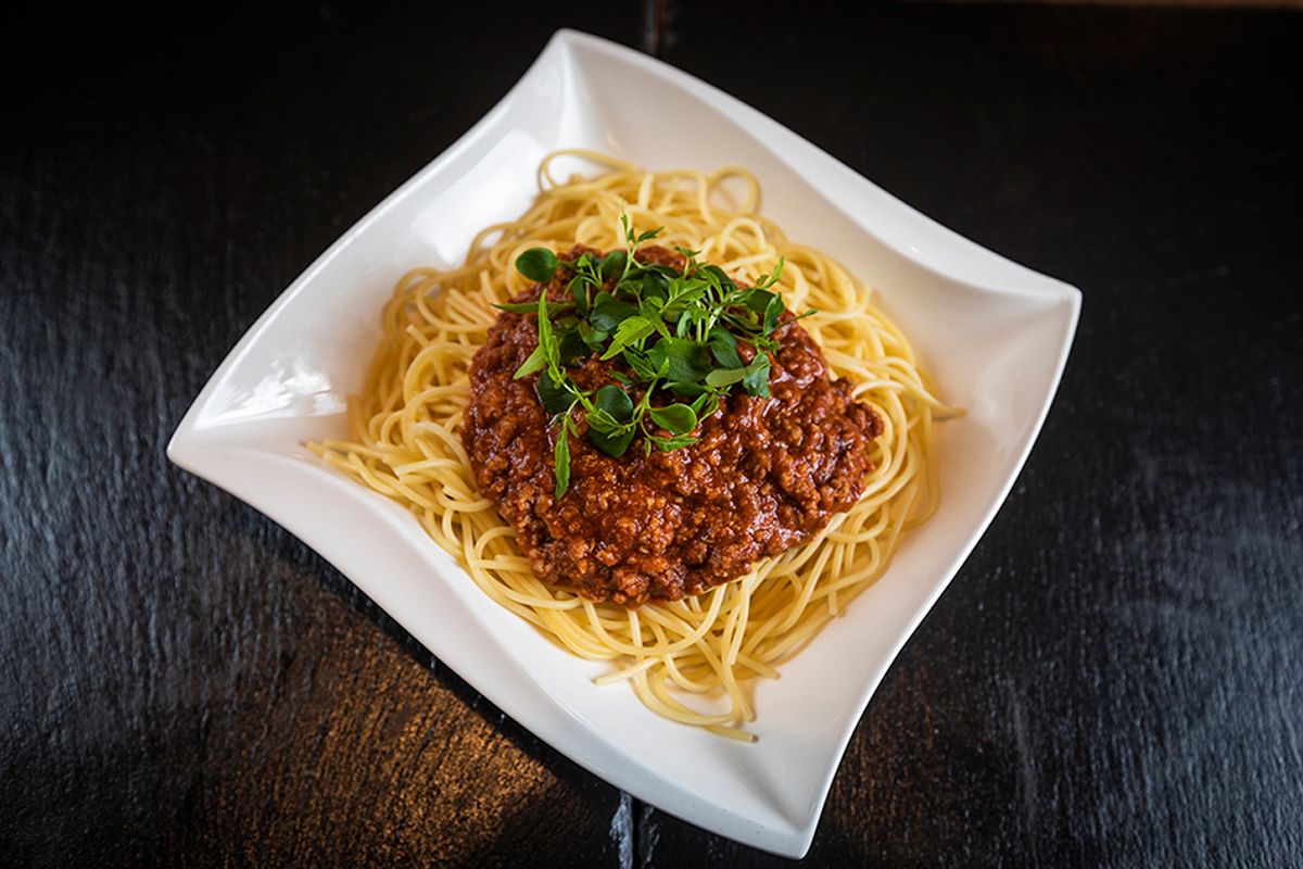 Pizzeria-Nudelini-Mondsee-Pasta-Bolognese